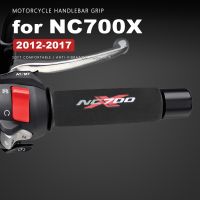 ด้ามจับ Grip Motor เพื่อป้องกันการสั่นสะเทือนอุปกรณ์เสริมสำหรับฮอนด้า NC700X 2012 NC700 700X NC 700X2013 2014 2015 2016 2017