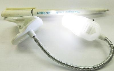 โคมไฟหนีบเล็กLED รุ่น QX-002