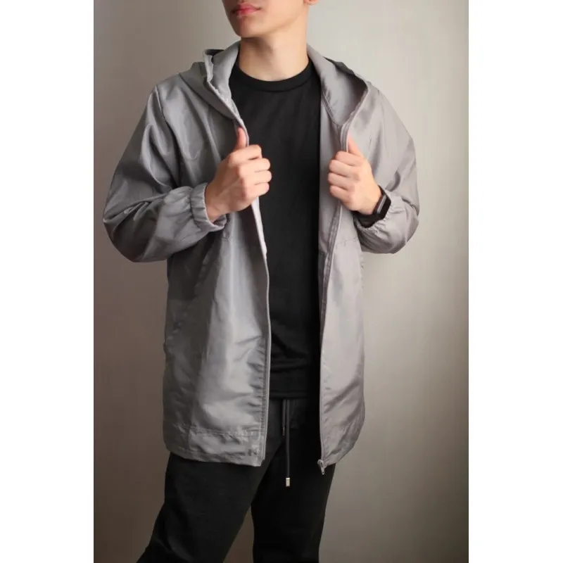 workout windbreaker