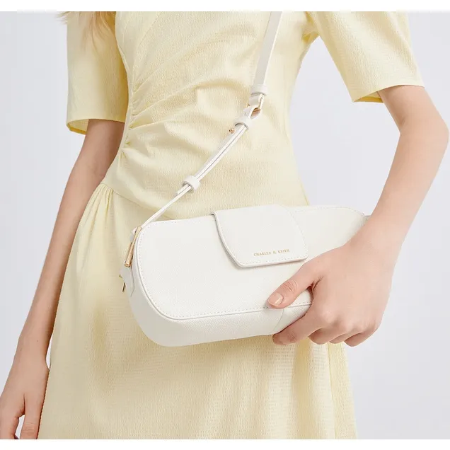 CLN - The all-time charmer is back! ❤️ Brainy sling bag