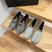 2023 PradaˉSummer New Triangle Water Diamond Fishermans Shoes Womens Grass Woven Flat Sole Single Shoes Thick Sole Casual Shoes