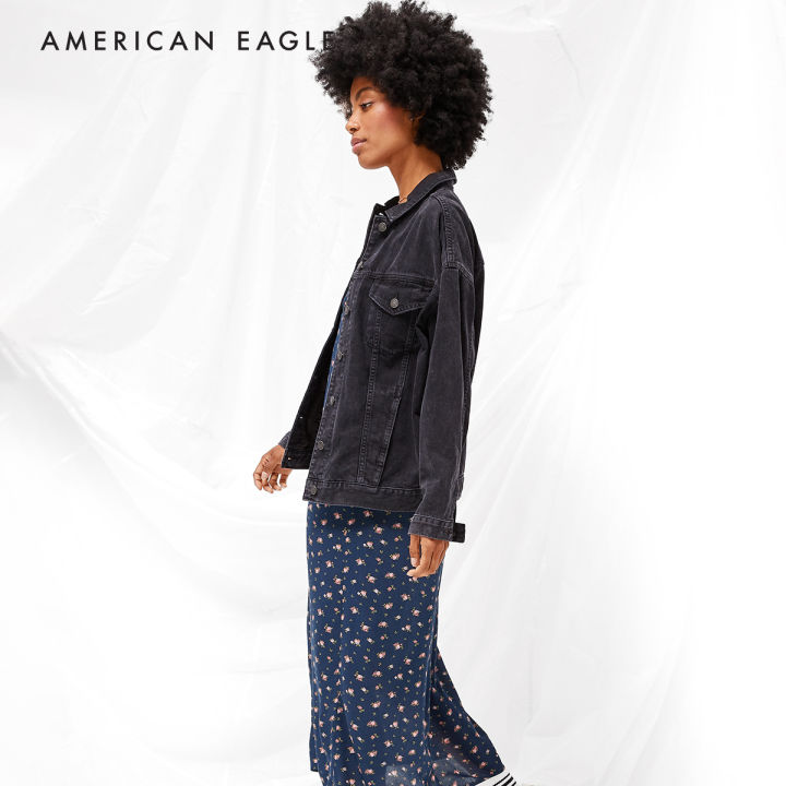 american-eagle-black-boyfriend-denim-jacket-เสื้อแจ็คเก็ต-ผู้หญิง-ยีนส์-บอยเฟรนด์-nwja-038-3146-001