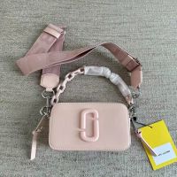 2023 new camera bag shoulder bag pink