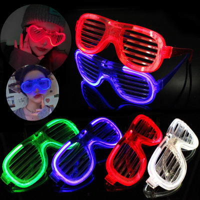 【Smilewil】 แว่นตาปาร์ตี้ แว่นตามีไฟ แว่นตาไฟกระพริบ แว่นตาไฟLED แว่นตา แว่นตาเรืองแสง Luminous glasses