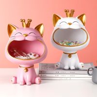 Lucky Cat Statue Sculpture Table Decoration Miniature Figurine Sundries Storage Box Modern Living Room Desk Home Decor Ornaments