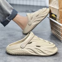 Mens summer outer wear slippers non-slip wear-resistant youth sports sandals beach sandals deodorant 【JYUE】