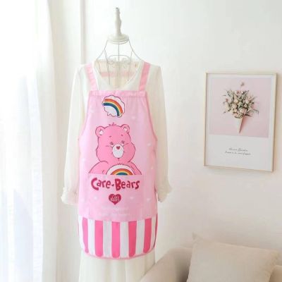 พร้อมส่ง ผ้ากันเปื้อนลาย Care Bears  มีกระเป๋าด้านหน้าใส่ของ สำหรับทำอาหาร ทำครัว ขนาด 72×68 CM