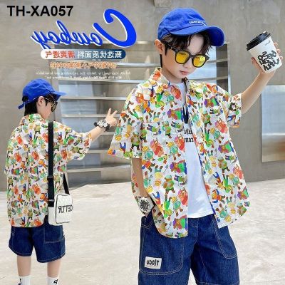 Boys short-sleeved floral summer cartoon print outerwear western style internet celebrity cool handsome Kong beach clothes