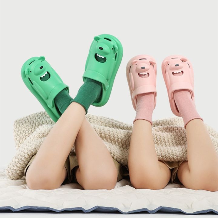 lovely-stereo-hole-hole-shoes-baby-bear-children-slippers-summer-boy-bathing-girls-home-cartoon-baotou-sandals