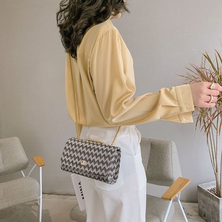 new-bags-for-women-2023-new-versatile-ins-single-shoulder-crossbody-internet-celebrity-style-striped-chain-bag-trendy