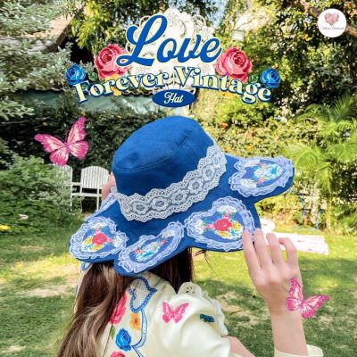 Love Forever Vintage hat หมวกมีปีกเเต่งหัวใจบอกเลยว่าสายวินเทจต้องมีสวยมากกก กันแดดทรงสวยต้องมี