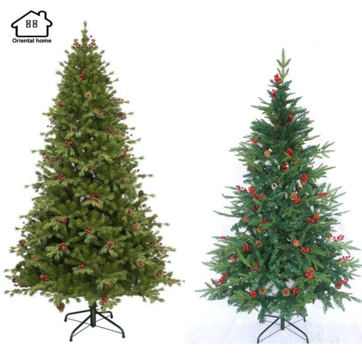 (7ft8ft) Christmas Tree w/ red Berries Canadian and Snowy Design Metal