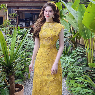 เวียดนามซอก2022ใหม่สีเหลืองกลวงดอกไม้ลูกไม้สลิมฟิตชุดประเทศไทยน้ำแบรนด์