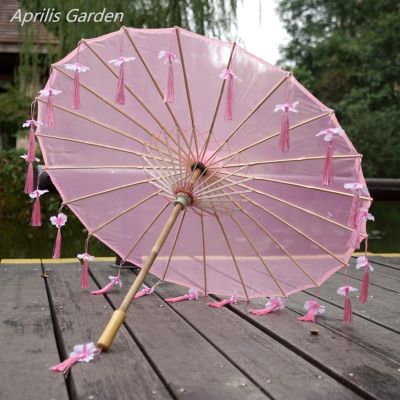 Hanfu ร่มมีพู่แบบโบราณสำหรับร่มโบราณฝนของผู้หญิงร่มสำหรับถ่ายภาพเต้นรำร่มกันแดดคอสเพลย์ญี่ปุ่น