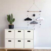 Nordic Nursery Decor สีดำและสีขาวลายสก๊อต Cloud Pure Handmade ไม้จี้เด็ก Home Wall Ins Ornament