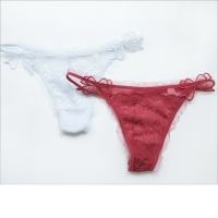 Annebra กางเกงใน ทรงจีสตริง ผ้าลูกไม้ G-String Panty รุ่น AU3-776 สีฟ้าอ่อน, สีแดงเข้ม