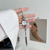 Ins style Korean style niche original watch for women simple temperament small and exquisite chain student high appearance design sense