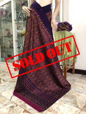 **sold out**ผ้าไหมมัดหมี่แท้ ลายแหวนเพชร ทอ 3 ตะกอ ทอสอดเก็บริม ไหมบ้านพุ่งยืน งานทอเก่าเก็บ ผ้าไหมมัดหมี่สุรินทร์แท้ 100% ผ้าไหมมัดหมี่