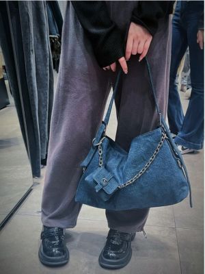 ◄◊ﺴ UR bag 2023 summer new womens fashion street style denim large capacity messenger bag commuting tote bag