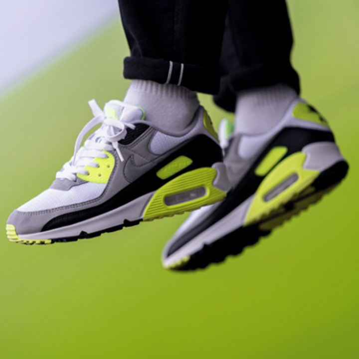 รองเท้าผู้ชาย-nike-air-max-90-volt-30th-anniversary-แท้