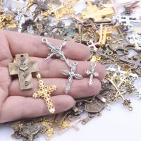 30/50/100Pcs Shield Christ Pendant Charms Jewelry Making Necklace Material