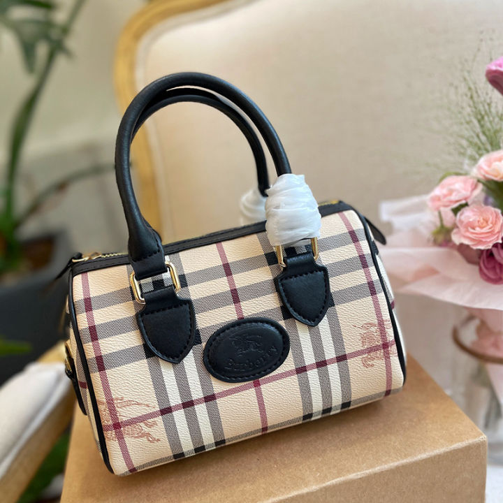 High-end Gift Box] Original Burberry New Pillow Bag Luxury Leather