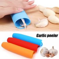 【LZ】☍  Descascador de alho silicone casa criativa alho rolo descascador tubo peeling vegetal frutas ferramentas cozinha gadgets 2 estilos