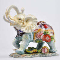 ยุโรปสไตล์ Painted Water Lily เซรามิคงานฝีมือช้างหัตถกรรมเครื่องประดับ Porcelain Figurines