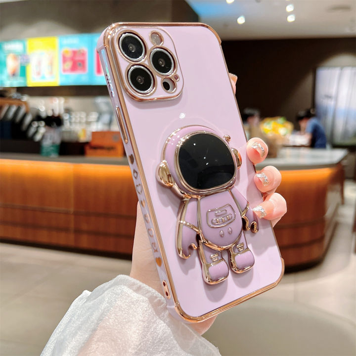 fashion2023cartoon-นักบินอวกาศเคสศัพท์สำหรับ-13-12-mini-14-11-pro-xs-max-x-xr-7-8-plus-love-heart-ด้านข้างพับขาตั้งซิลิโคน