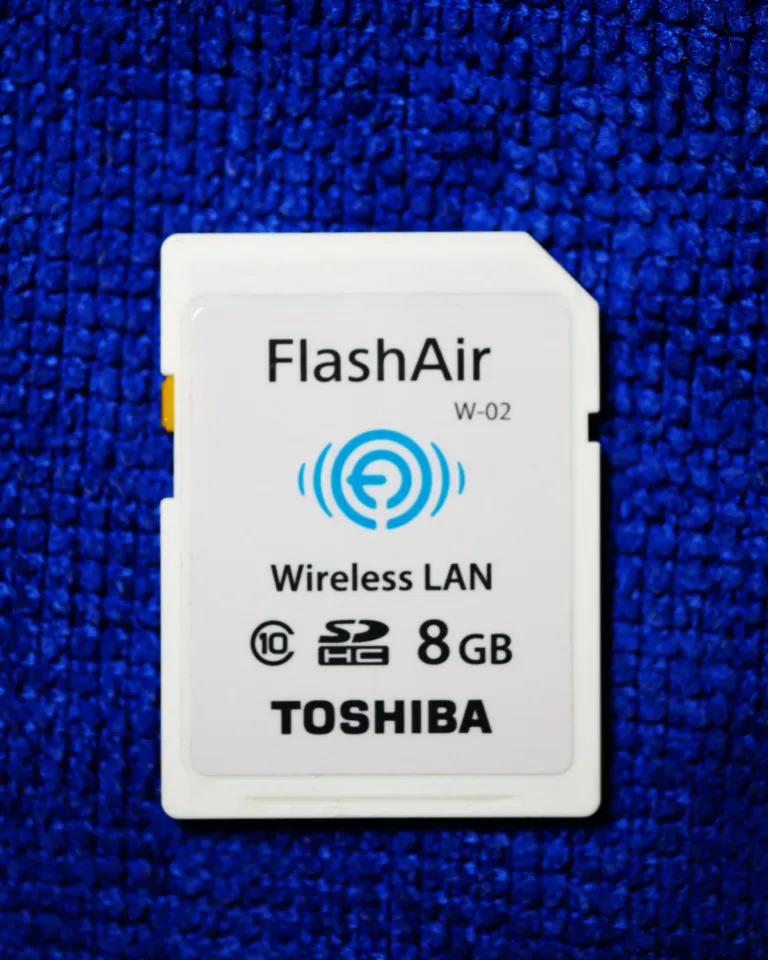 TOSHIBA FlashAir W-02 8GB