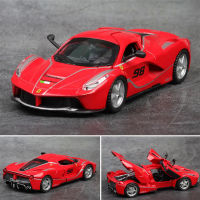 1:32 Ferraris Laferrari FXXK ของเล่นล้อแม็กรถยนต์ D Iecasts และของเล่นยานพาหนะเสียงและแสงรถรุ่นเก็บรถของเล่น