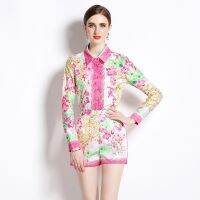 Ladies Two-Piece Set Fashion Retro Real Shot Spot-  Fashion All-Match Tight Positioning Printed Shirt Waist Trimming Printing Shorts Suit