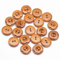 【YF】﹍◄  20 20mm Round Carved 2 Hole Wood Buttons Scrapbooking  Crafts Sewing Clothing