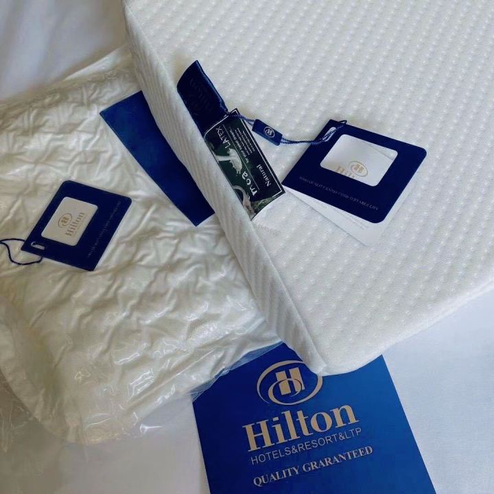 พร้อมส่ง-hilton-หมอนหนุนเพื่อสุขภาพ-หมอนยางพารา-โรงแรม-5-ดาว-มี-2-ระดับ-แถมกล่อง-orthopedic-latex-memory-foam-massage-pillow-neck-support-health-pillow