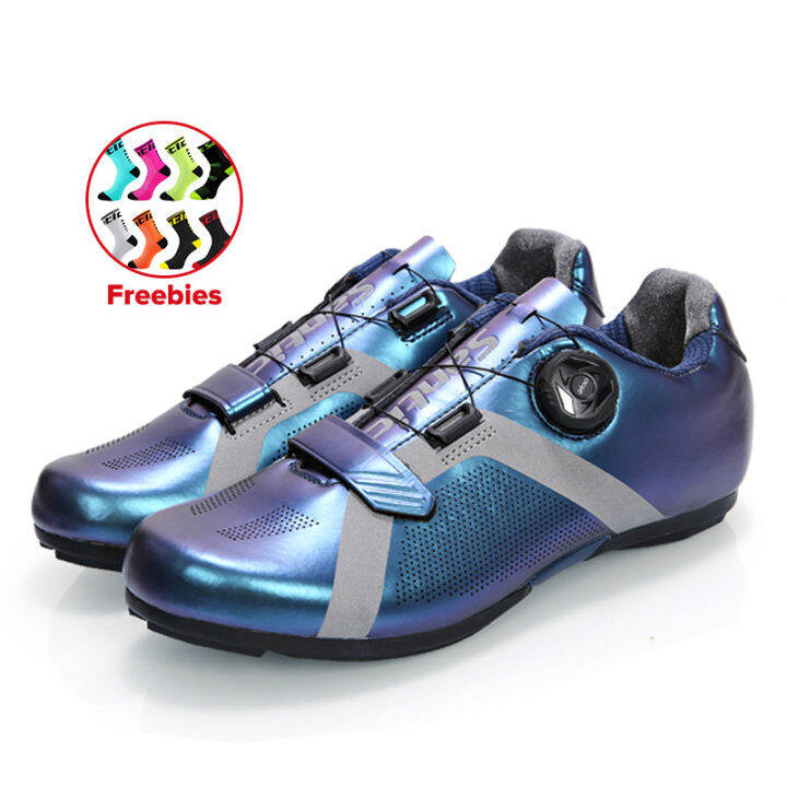 Santic Men Cycling Shoes NonLocking Rubber Outsole Breathable Upper