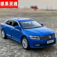 2023 Volkswagen Passat โมเดลรถโลหะจำลองรถคูเป้เสียงและแสงดึงกลับของเล่นเด็กของตกแต่งรถของขวัญ