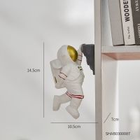 Climber B Modern Astronaut Statue Wall Decoration Study Decoration Accessories Fun Resin Figurine Christmas Decorations Childrens Gifts