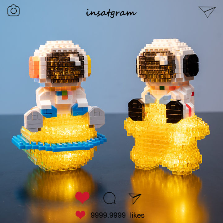 Lego phi hành gia: Hãy mê mẩn với những chiếc tàu vũ trụ Lego phi hành gia đầy màu sắc với độ chính xác tỉ mỉ, tạo nên một không gian đầy phấn khởi và cổ vũ cho trí tưởng tượng của bạn!