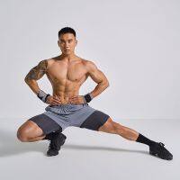 OMG trendy brand sports fake two-piece shorts mens fitness cropped pants running training quick-drying belt lining 2294