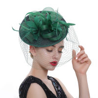 ห่วงม่านขนนกสีเขียว Sinamay Fascinator อย่างเป็นทางการหมวกแต่งงานผู้หญิง H Eadwear เคนตั๊กกี้ Ascot เมลเบิร์นถ้วยคริสตจักรหูฟัง