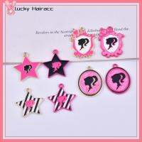 LUCKY HAIRACC เครื่องรางเคลือบอีนาเมล จี้ตุ๊กตาบาร์บี้สาว สาวสีชมพู ตัวการ์ตูน เครื่องประดับจี้อัญมณี จี้น่ารักๆ 10ชิ้นค่ะ อุปกรณ์เสริม DIY งานฝีมือดีไอวาย