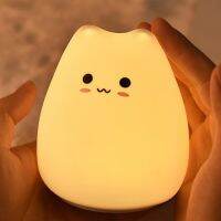 [HOT GUJUXIOEWUIOE 642] ไฟ USB สำหรับกลางคืนผลไม้ลูกแพร์ LED แบบชาร์จไฟได้,โคมไฟตั้งโต๊ะซิลิโคนแท่งไฟหรี่ไฟตกแต่งห้องข้างเตียงนอนของเล่นเด็กของขวัญ