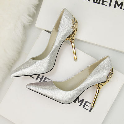 Mariahzheng  Spring New Pointed Womens Shoes Single Shoes Wedding Shoes Red Bridal Shoes Metal Hollow Suede Heels ZWM