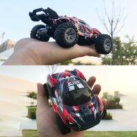 MOA ของเล่น1:32รถ RC การแข่งรถแข่งขนาดจิ๋ว RC 2.4Ghz Off-Road RC 18กม./ชม. ตัวหน่วงการสั่นสะเทือนควบคุมรถดริฟท์