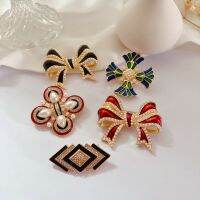 Bow Brooches Women