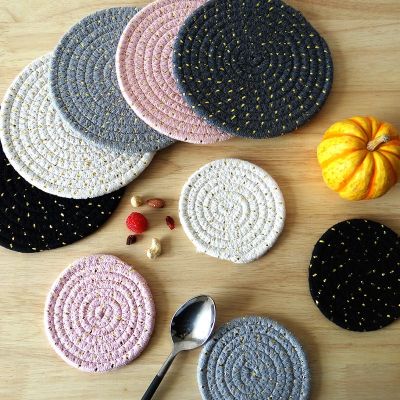 1Pc 11cm Round Cotton Rope With Gold Line Coaster Anti-hot Insulation Cup Mat Non-Slip Plate Bowl Mat Handmade Placemat