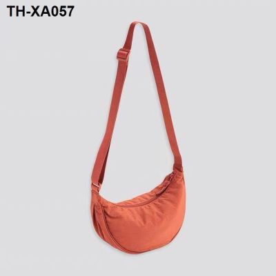 ✖✥ U home the dressing room with ladies inclined nylon bag little red book dumplings bag students one shoulder cloth supply of goods