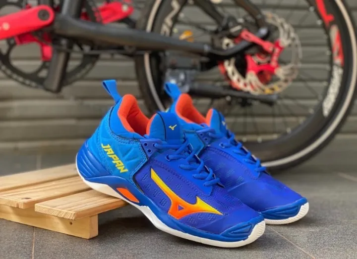 Sepatu Voli Mizuno Wave Momentum Japan Mid Sepatu Volley Wanita Mizuno Momentum Sepatu Volly Ball Wanita Sepatu Voli Murah Mizuno Sepatu Voli Wanita Murah Cod Sepatu Volley Wanita Sepatu Voli Cewek