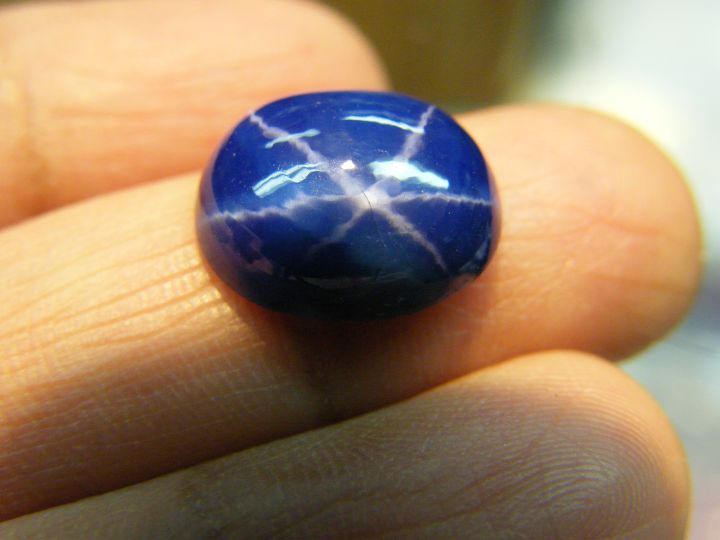 blue-sapphire-star-round-6-00-mm-blue-sapphire-color-round-shape-1-pieces