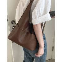 Retro tote bag for women 2023 new trendy Korean casual large-capacity bucket bag high-end niche underarm bag 【JYUE】